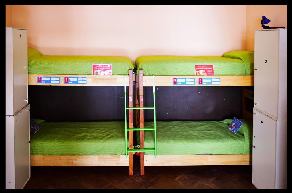 Santiago Backpackers Hostel Exterior photo