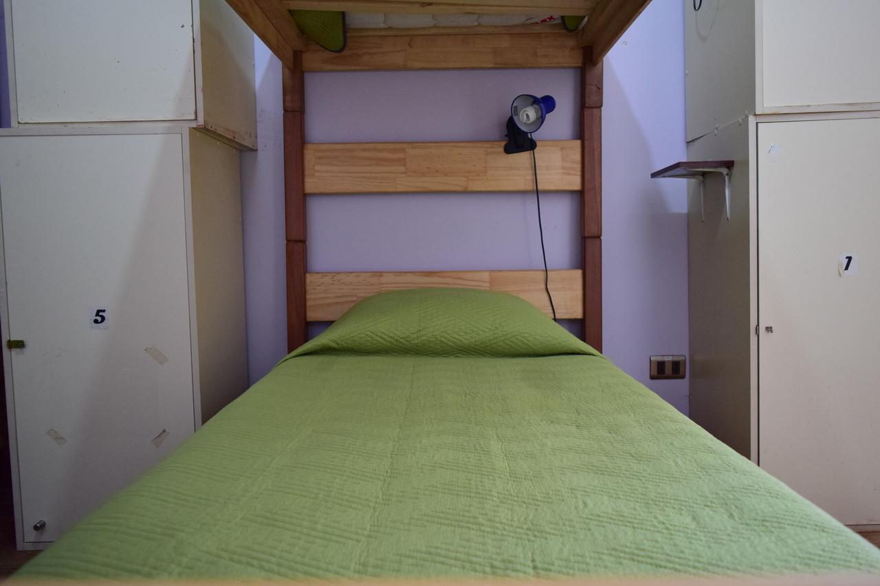Santiago Backpackers Hostel Exterior photo